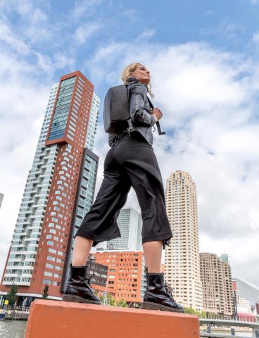 Ruksak Cathy, s alarmom, crni