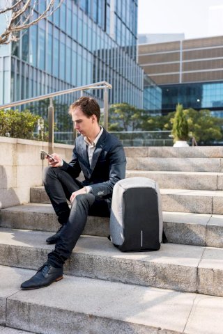 Ruksak Bobby s pretincem za laptop, zaštita protiv krađe, sivi