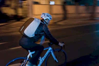 Ruksak Bobby s pretincem za laptop, zaštita protiv krađe, sivi