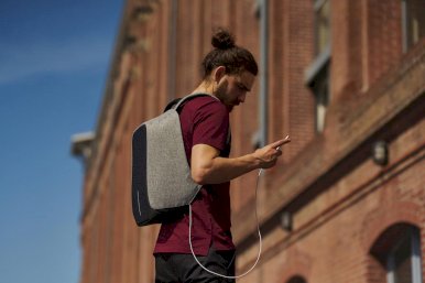 Ruksak Bobby s pretincem za laptop, zaštita protiv krađe, sivi