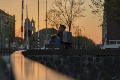 Ruksak Bobby s pretincem za laptop, zaštita protiv krađe, sivi