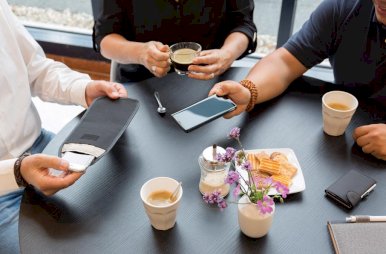 Etui za mobitel, blokira signal i zračenje, crni