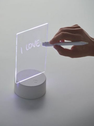 LED ploča za bilješke s bijelim markerom koji se briše (baterije nisu uključene)