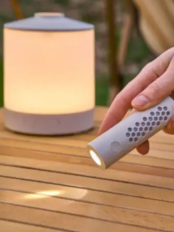 Svjetiljka, Araminta, višenamjenska, 4 svjetlosne funkcije, bijela