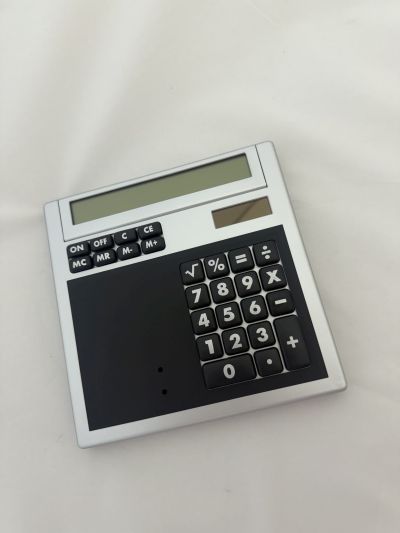 Kalkulator, Own design, peronaliziran po želji kupca, crni, POKLON UZ NARUDŽBU, NIJE NA PRODAJU!