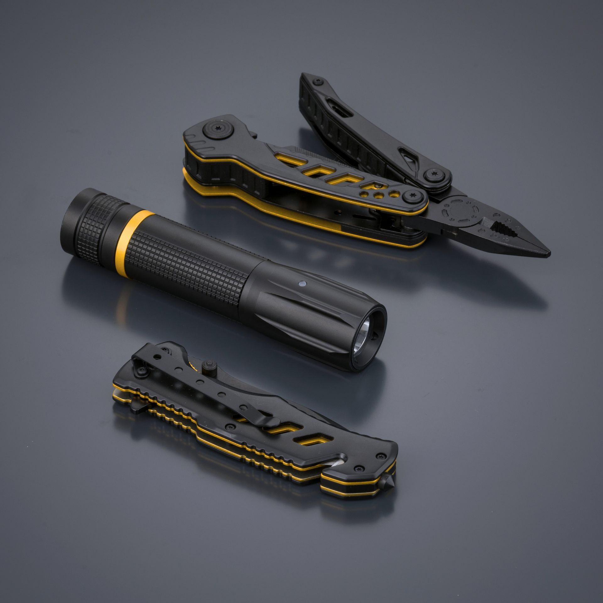 Optima Color Set, multitool, spasilački nož i punjiva svjetiljka