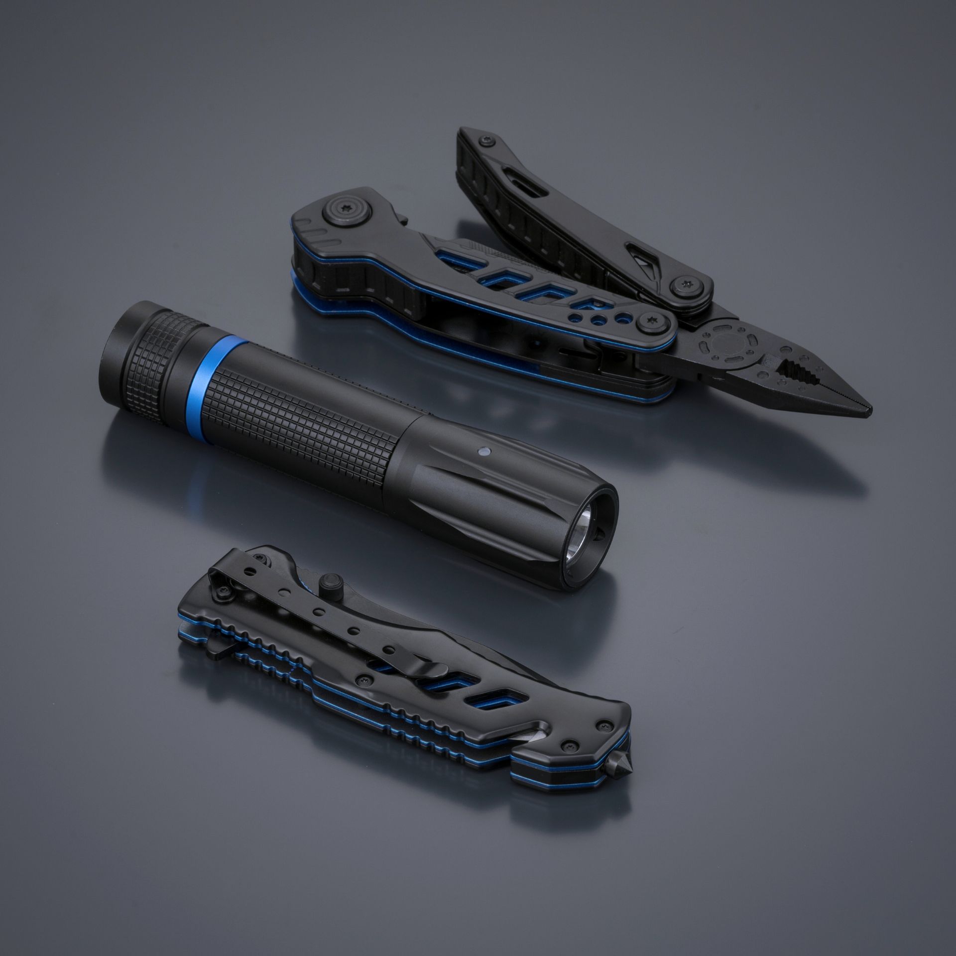 Optima Color Set, multitool, spasilački nož i punjiva svjetiljka
