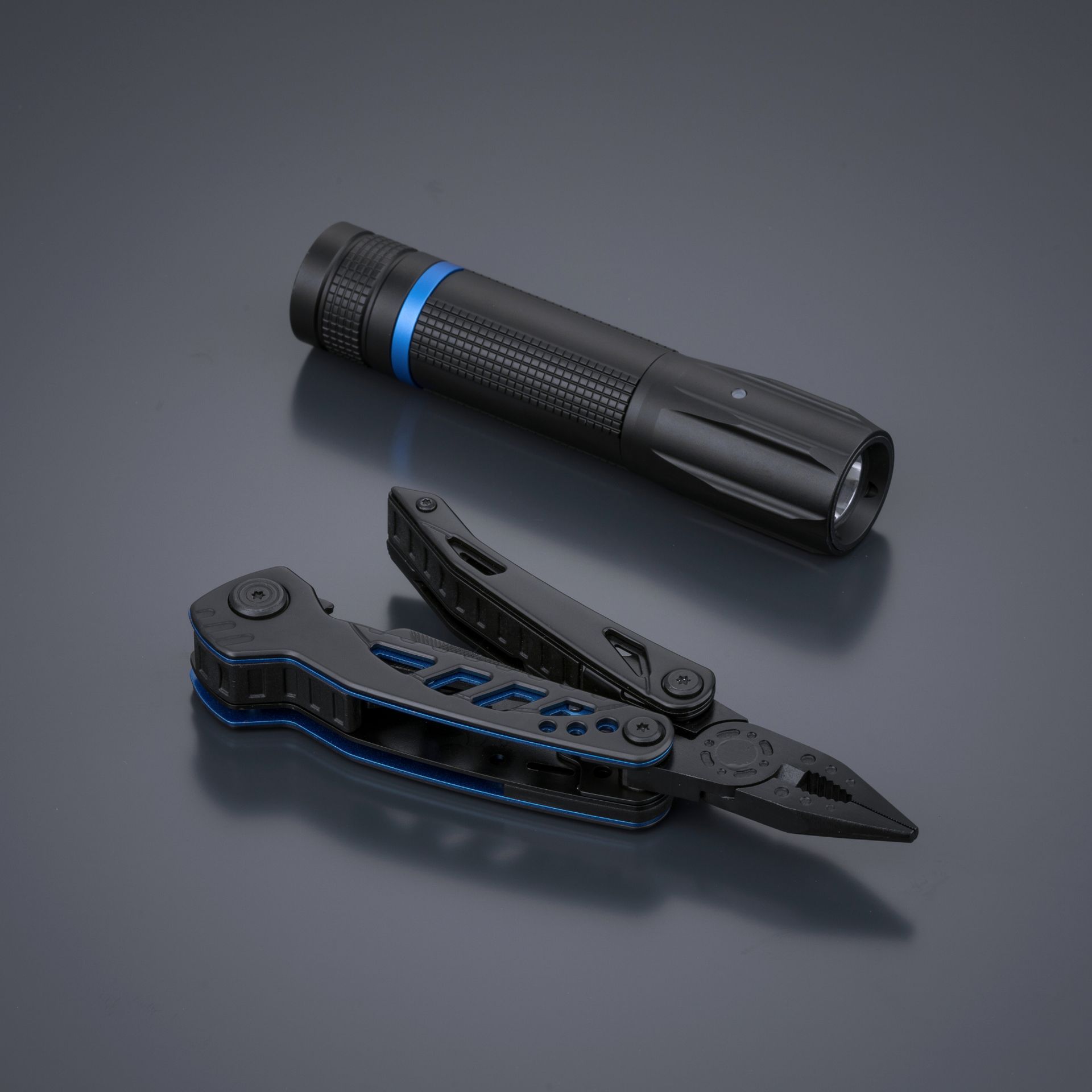 Optima Color Set, multitool i punjiva svjetiljka